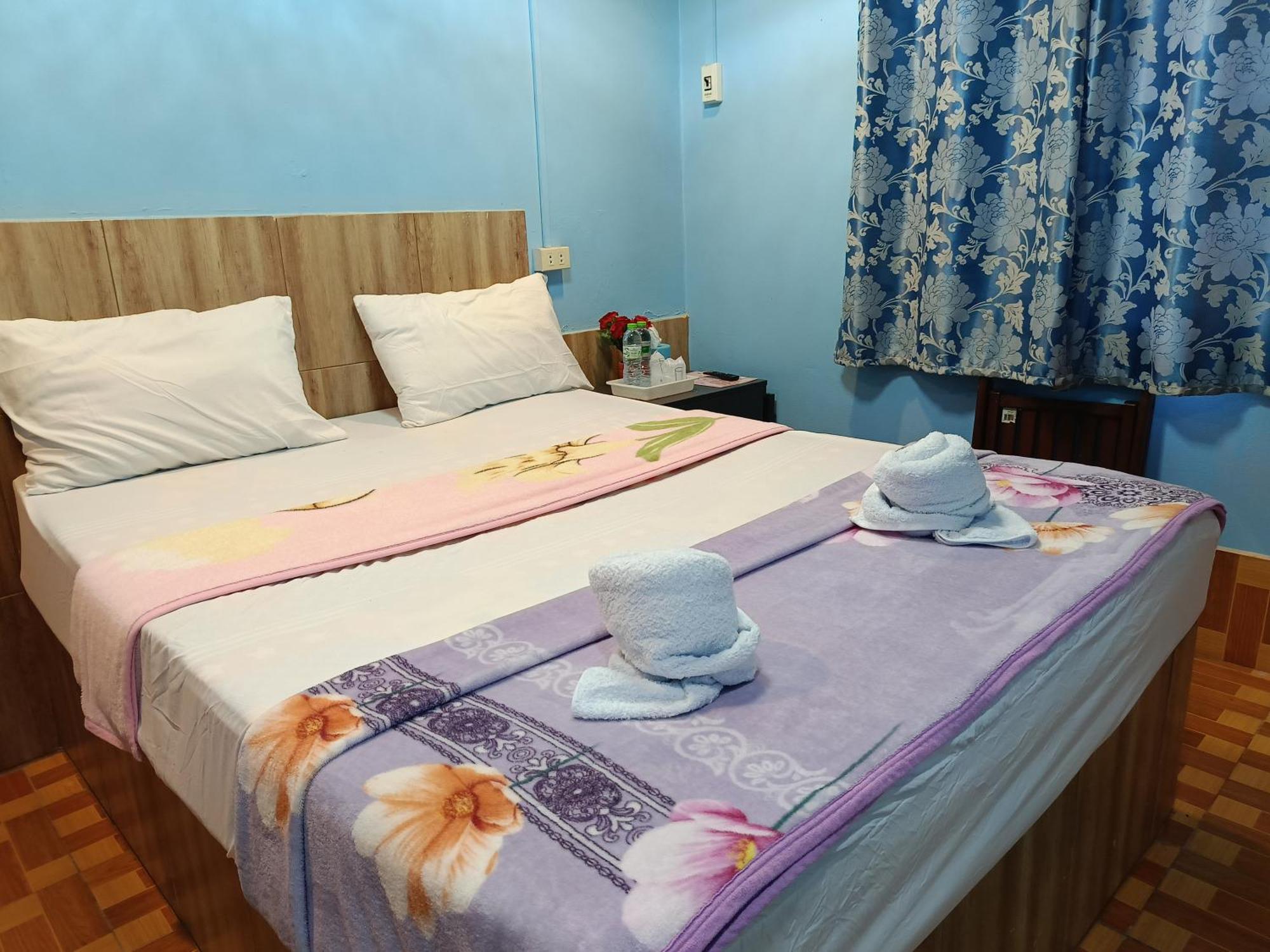 บุษราคัม รีสอร์ท กาญจนบุรี ห้อง รูปภาพ